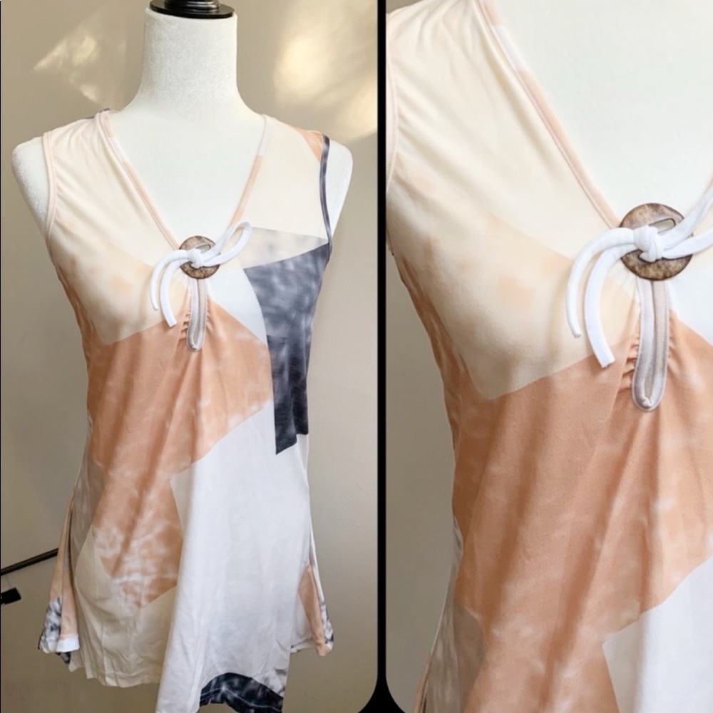 Azalea by Firmiana Sleeveless Top